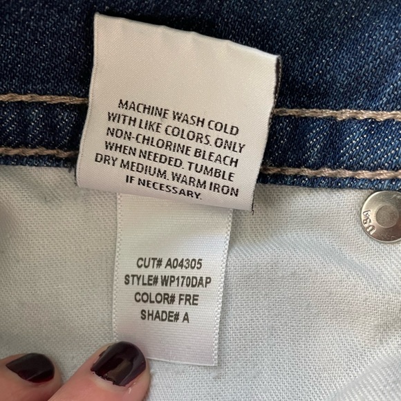 Hudson flare jeans size 28. Circa 2006. - Picture 8 of 11